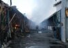 Внаслідок атаки на Київ спалахнув ринок, є постраждалі