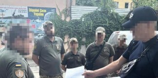 Били та душили людей. 10 військових ТЦК в Одесі отримали підозри