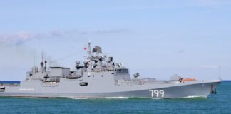 Флот РФ міг залишитись без двох кораблів для запуску “Калібрів”: знимки з супутників
