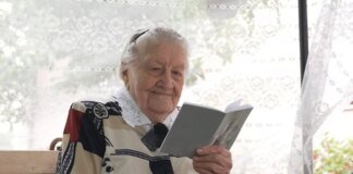 Любить каву з цукерками та чекає на перемогу України: 105-річна тернополянка розказала про своє життя