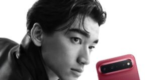 Huawei представила смартфон із незвично широким екраном і батареєю на 7000 мАг