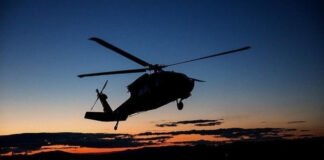 Проблеми зі зв’язком призвели до небезпечного зближення гелікоптера Трампа з літаком – NYT