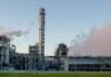 Атака дронів зупинила найбільший нафтохімічний комплекс Росії в Тобольську, – Reuters