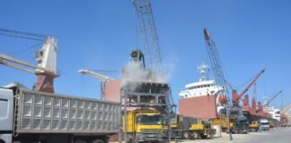 У Кабміні прогнозують різкий стрибок цін через блокування портів Одещини