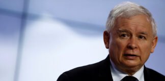 Качинський заявив про розкрадання поховань жертв Волинської трагедії в Україні