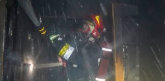 Вибух акумулятора пробив стіну між квартирами у Львові й заблокував людей