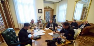 Макрон допоможе Україні дістати ракети для Patriot, – Зеленський