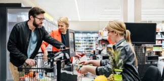 Ера гіпермаркетів минає? Як і завдяки чому мінімаркети захоплюють ринок